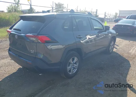2022 Toyota Rav4 Xle from USA, damaged, VIN 2T3P1RFV9NW323064